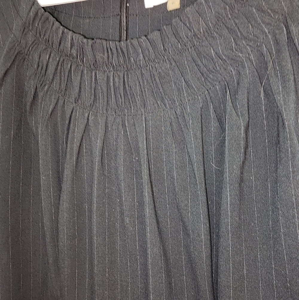 Calvin Klein sheath dress - Picture 4 of 5